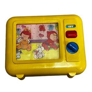 Vintage 1990 Shelcore Moving Picture Music Box Yellow Plastic Works